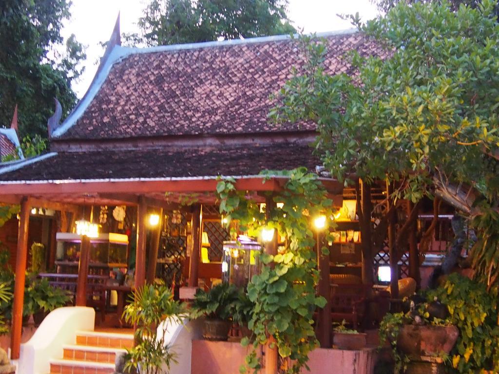 Harry'S Bungalows Mae Nam Exterior photo